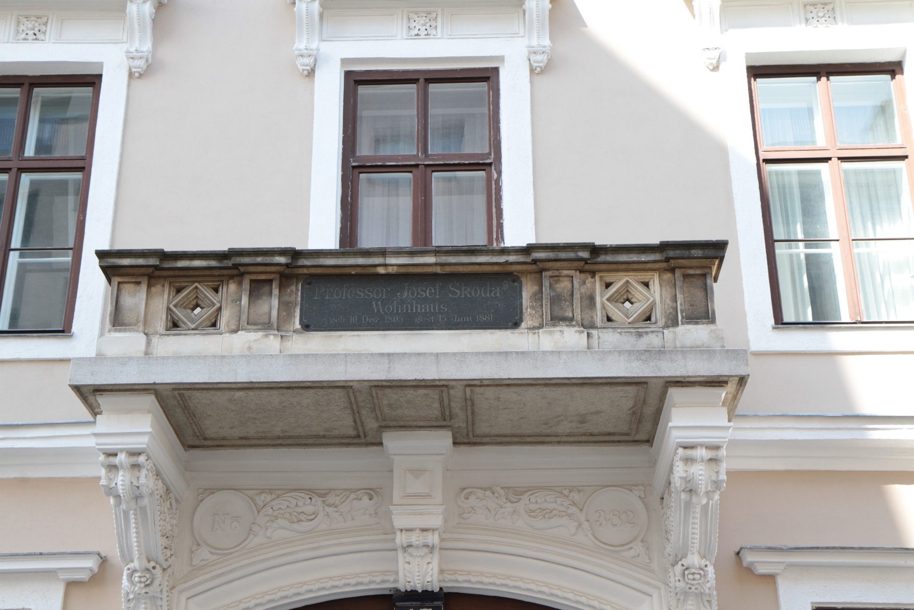 Joseph Skoda's house, Vienna - 03.JPG